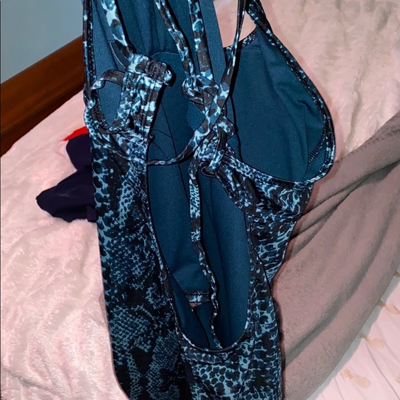 Bathing suit - Picture 2 of 2